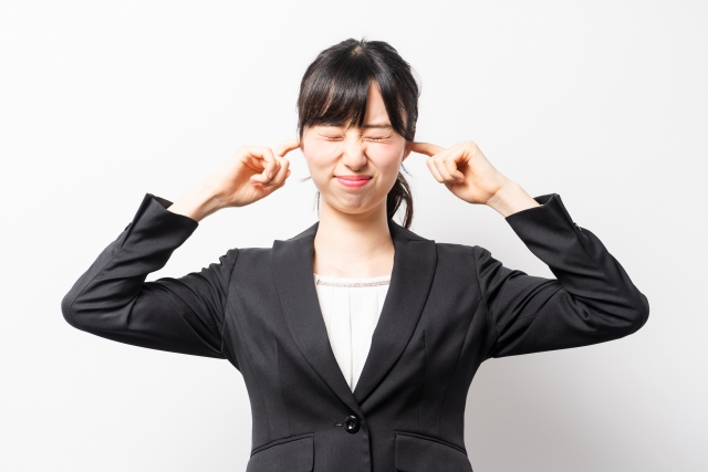 首を回す(動かす)と耳鳴りの音が変わる|千葉県船橋市ぬくもり鍼灸院・整体院