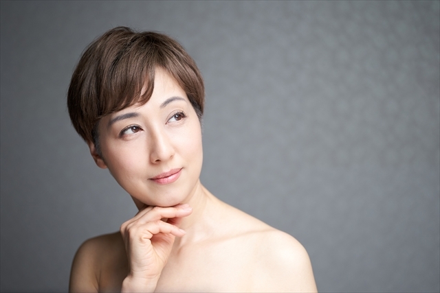 美容鍼は眉間のシワを軽減するための美容法