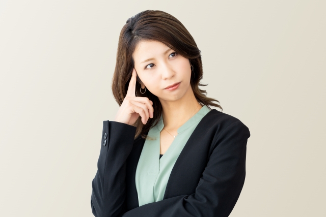 耳鳴りで休職した方が良いのか?