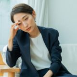 まぶたがピクピクする(眼瞼ミオキニア、眼瞼けいれん)